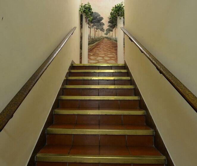 Fotos del hotel Tirreno:  15