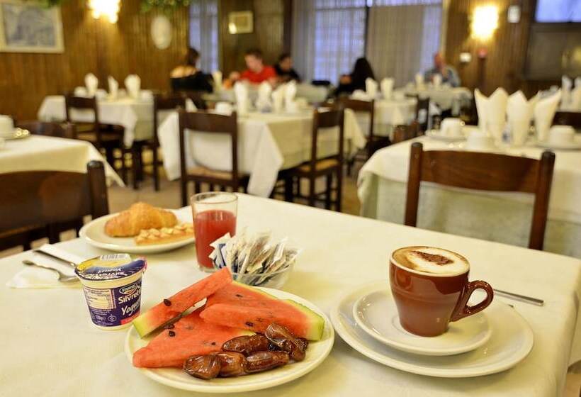 Fotos del hotel Tirreno:  3