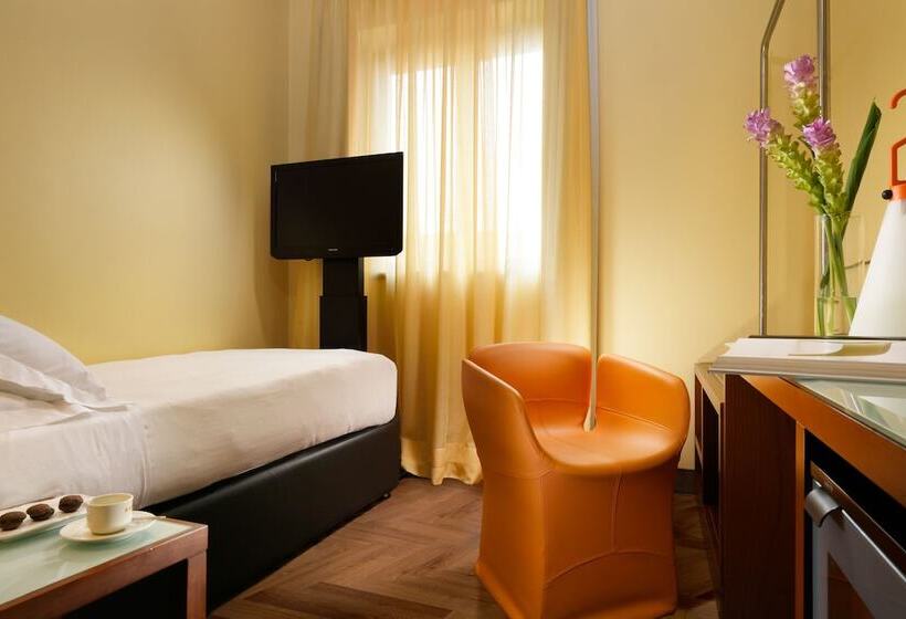 Fotos del hotel Unahotels Mediterraneo Milano:  5