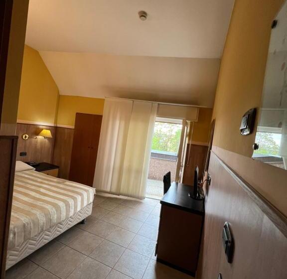 Fotos del hotel Valganna:  11