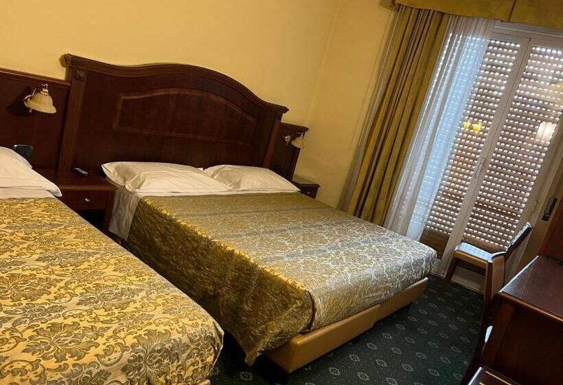 Fotos del hotel Valganna:  4