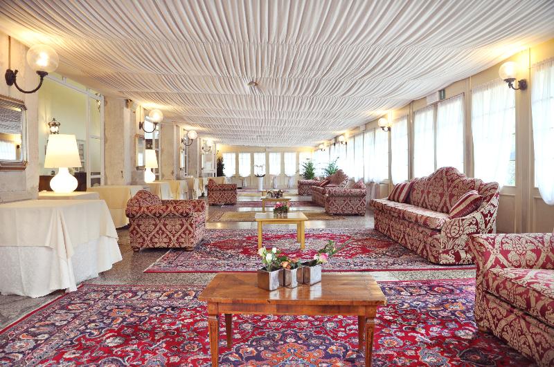هتل Villa Condulmer