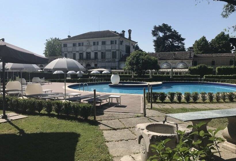 هتل Villa Condulmer