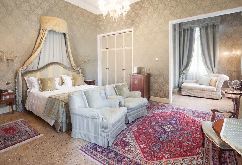 هتل Villa Condulmer
