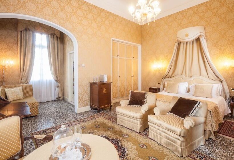 هتل Villa Condulmer
