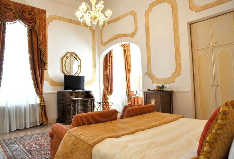 هتل Villa Condulmer