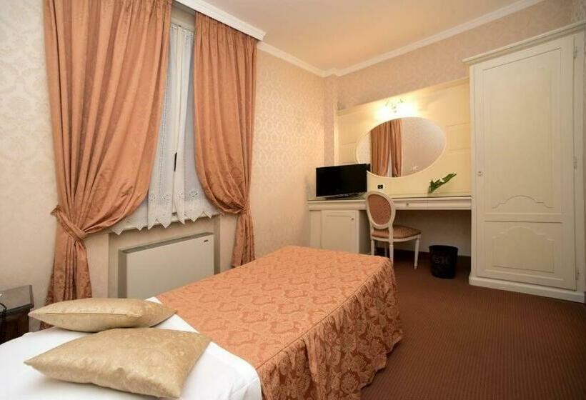 Phi Hotel Canalgrande