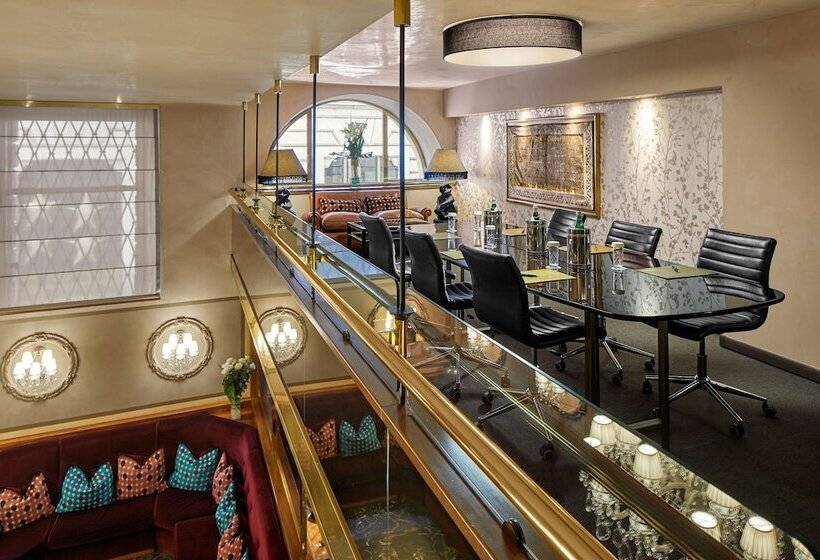 Fotos del hotel Accademia:  34 Fotos del hotel Accademia:  34