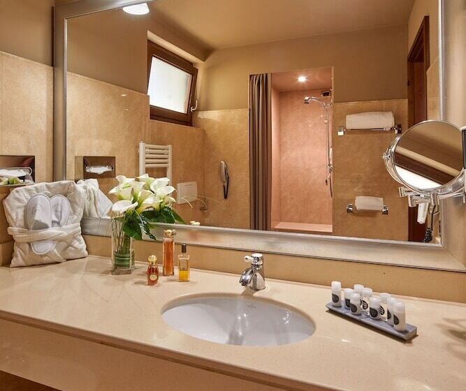 Fotos del hotel Accademia:  24 Fotos del hotel Accademia:  24