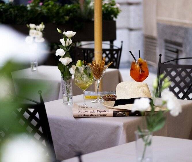 Fotos del hotel Accademia:  25 Fotos del hotel Accademia:  25