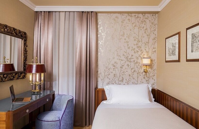 Fotos del hotel Accademia:  4 Fotos del hotel Accademia:  4