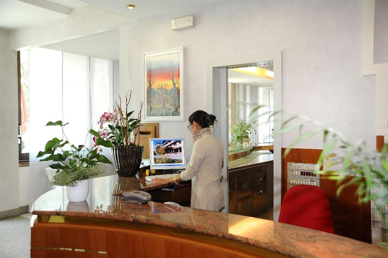 Hi Hotel   Wellness & Spa