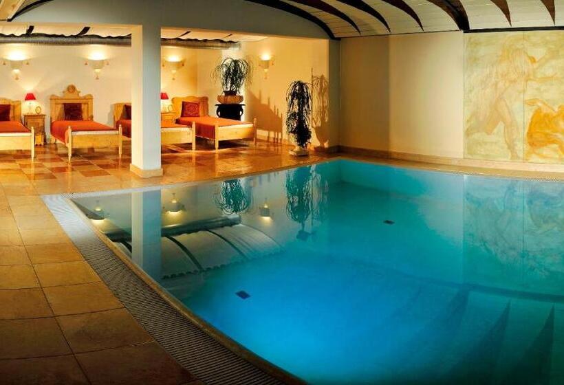 Отель Adler Suite & Stube