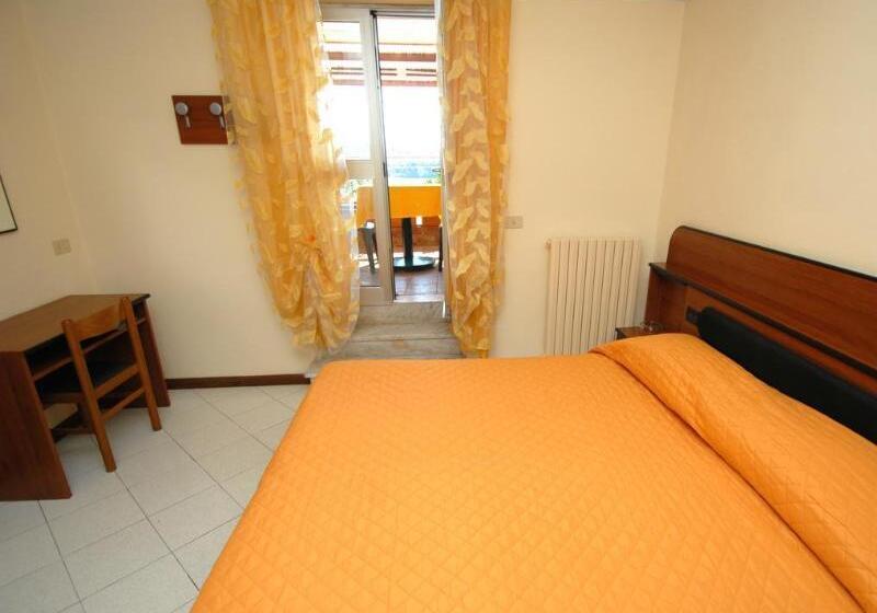 Hotel Baia Del Sorriso