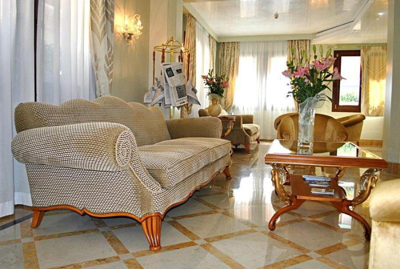 Fotos del hotel Carlton Capri:  36