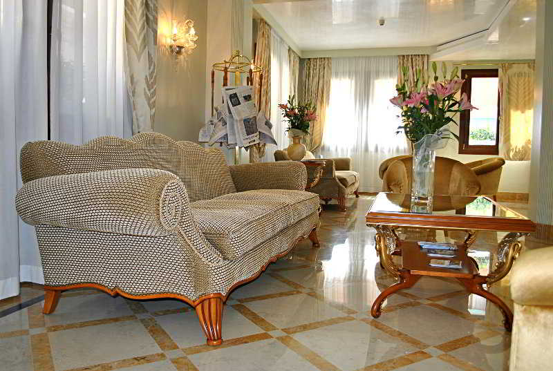 Fotos del hotel Carlton Capri:  13
