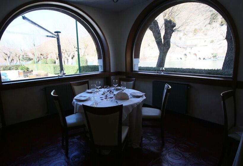 호텔 Garni Del Lago