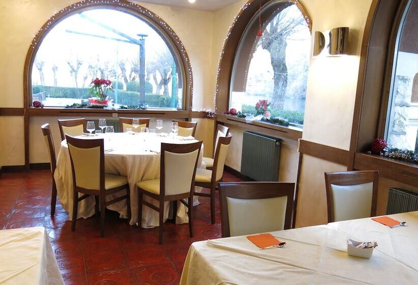 Hotel Garni Del Lago