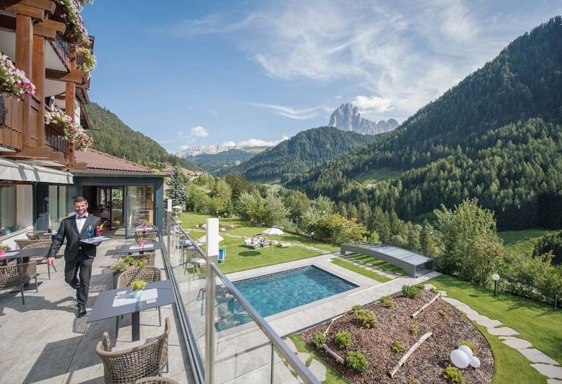 هتل Diamant Spa Resort