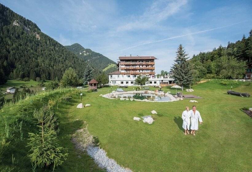 هتل Diamant Spa Resort