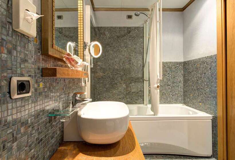 Fotos del hotel Firenze:  72 Fotos del hotel Firenze:  72