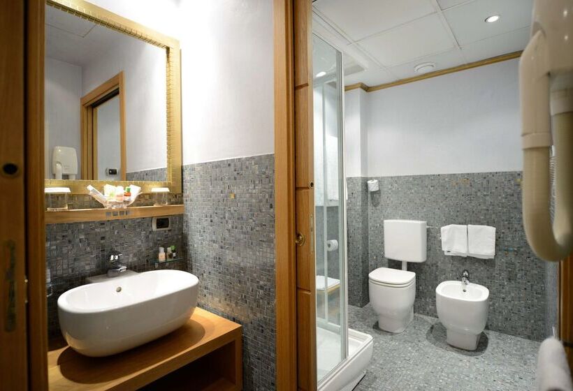 Fotos del hotel Firenze:  61 Fotos del hotel Firenze:  61