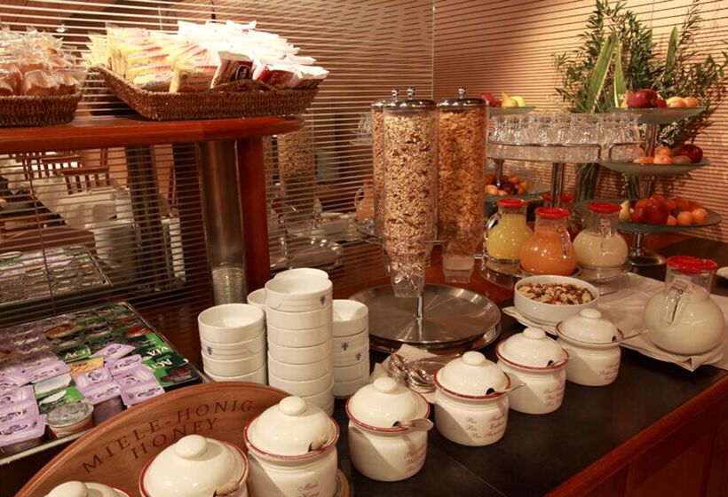 Fotos del hotel Firenze:  35 Fotos del hotel Firenze:  35