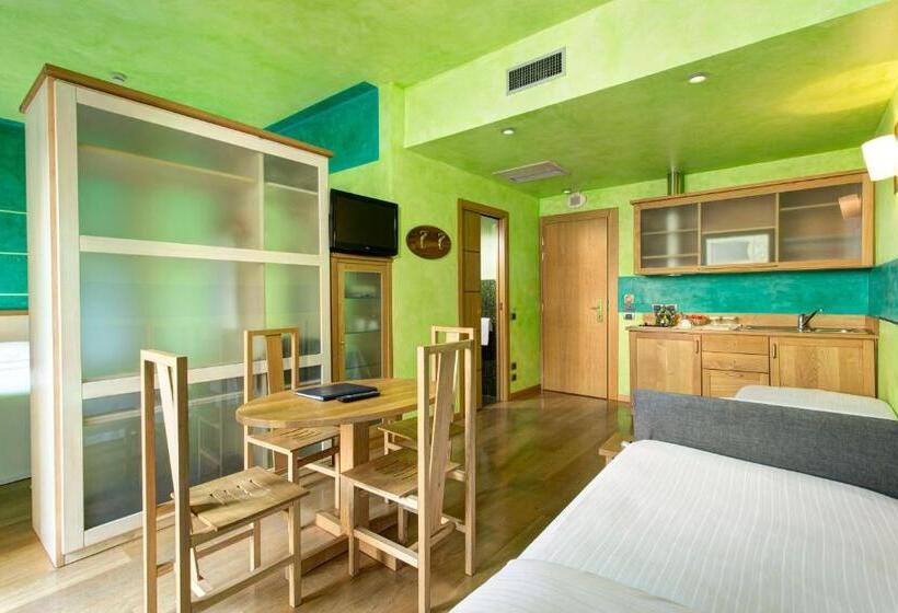 Fotos del hotel Firenze:  4 Fotos del hotel Firenze:  4