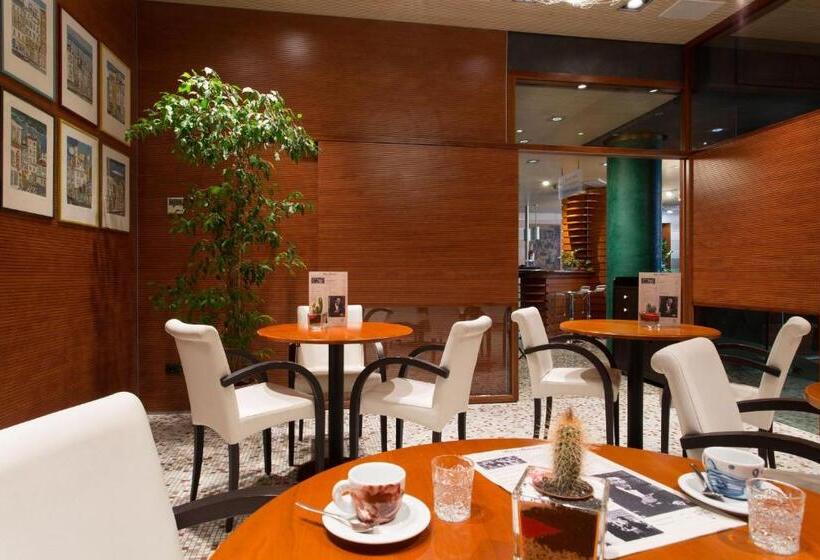 Fotos del hotel Firenze:  40 Fotos del hotel Firenze:  40