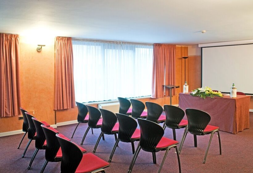 Fotos del hotel Giberti:  42 Fotos del hotel Giberti:  42