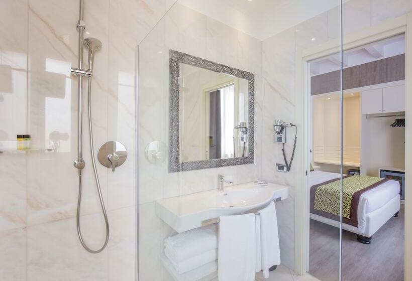 Fotos del hotel Giberti:  5 Fotos del hotel Giberti:  5