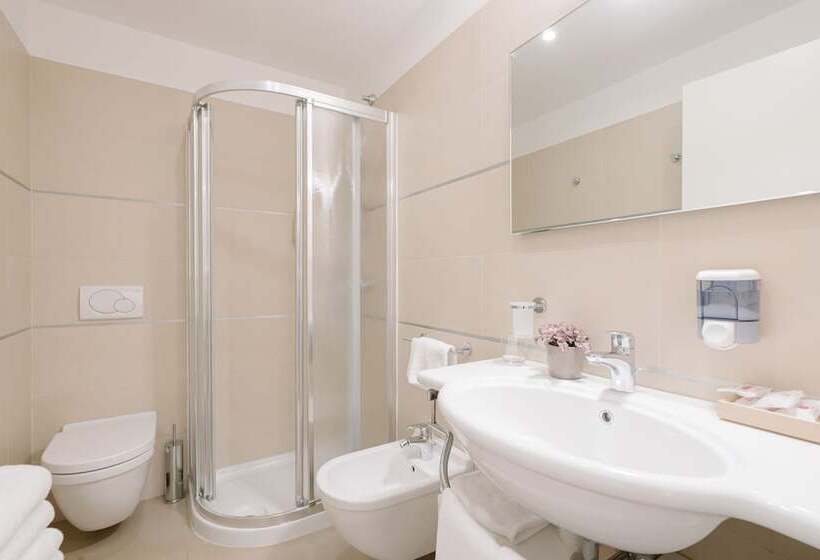 Fotos del hotel Giulietta E Romeo ***s:  8 Fotos del hotel Giulietta E Romeo ***s:  8