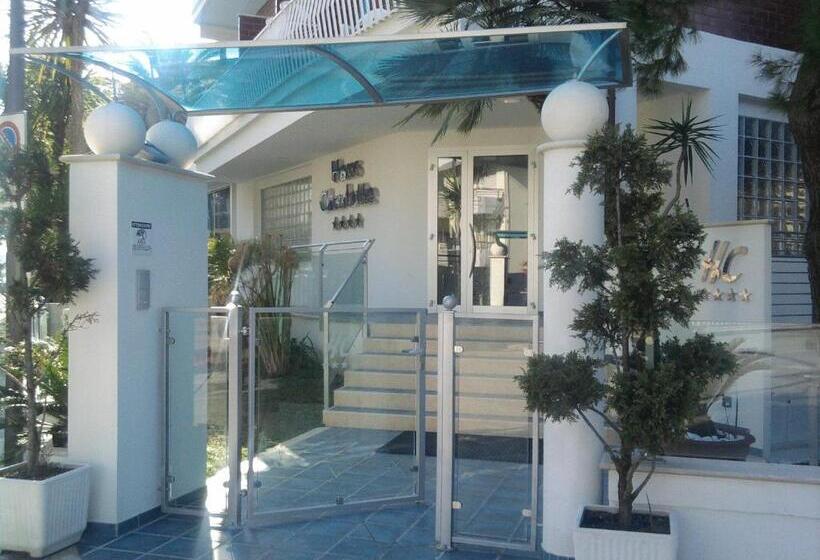 هتل Haus Charlotte