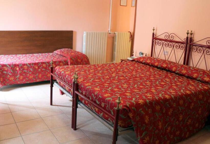 Fotos del hotel Italia:  5