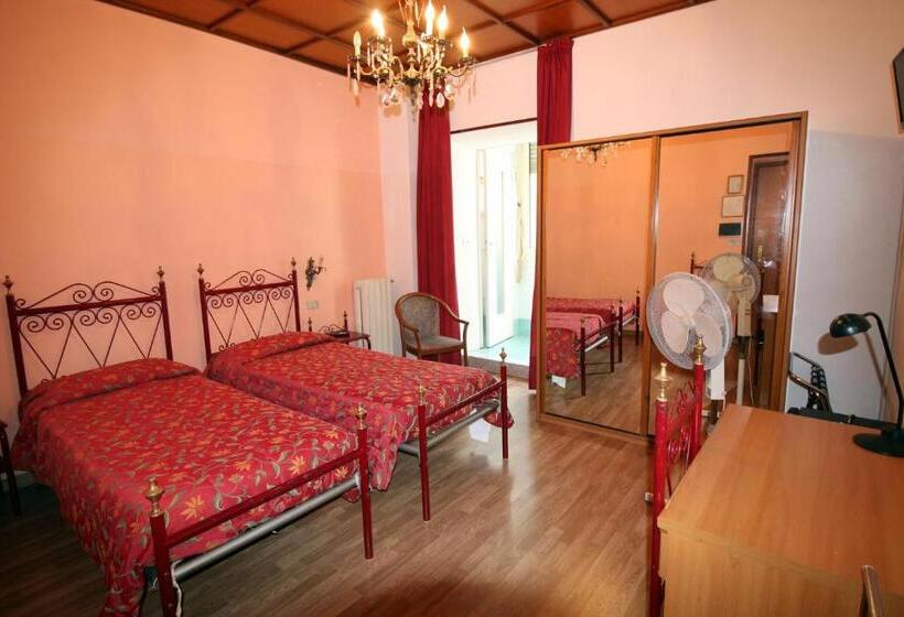 Fotos del hotel Italia:  42