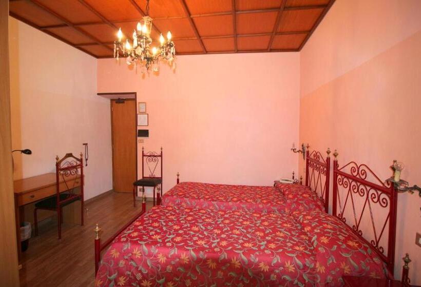 Fotos del hotel Italia:  56