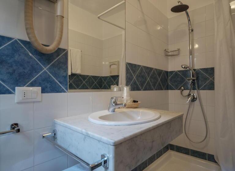Fotos del hotel Italia:  47