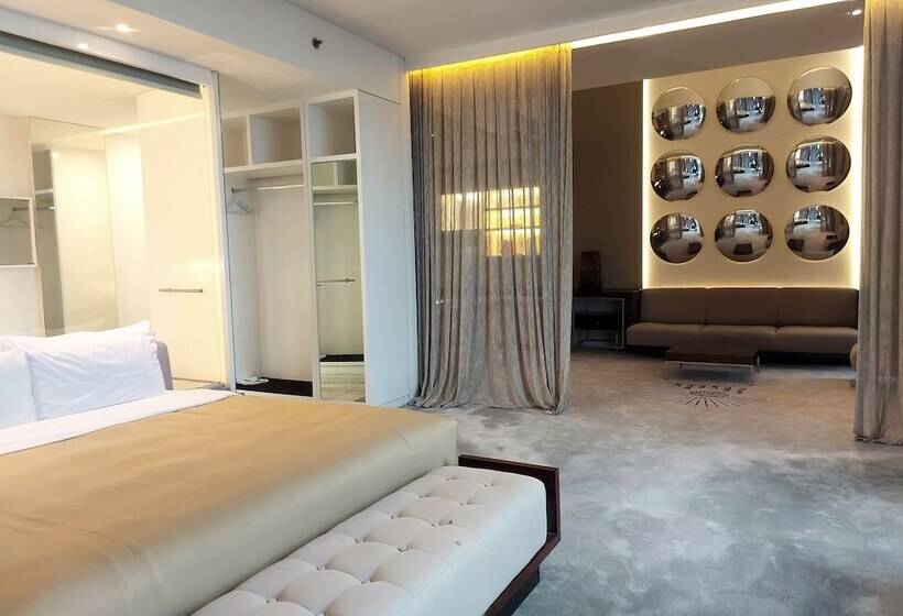 هتل Kemang Icon