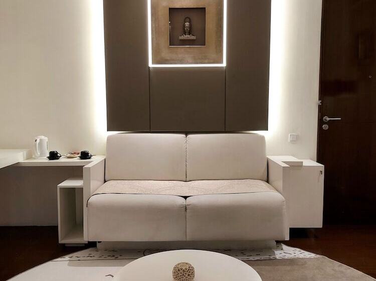 هتل Kemang Icon