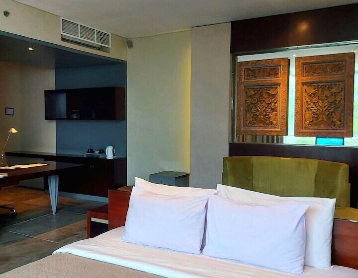 هتل Kemang Icon