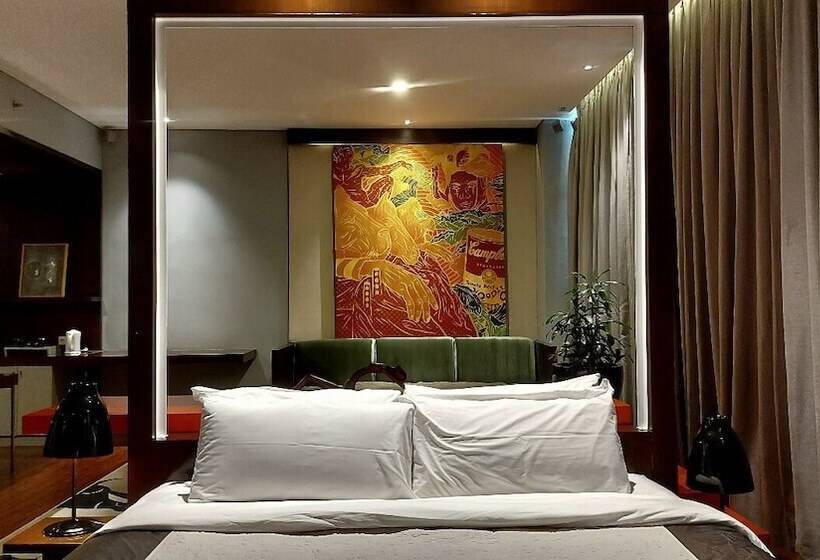 هتل Kemang Icon