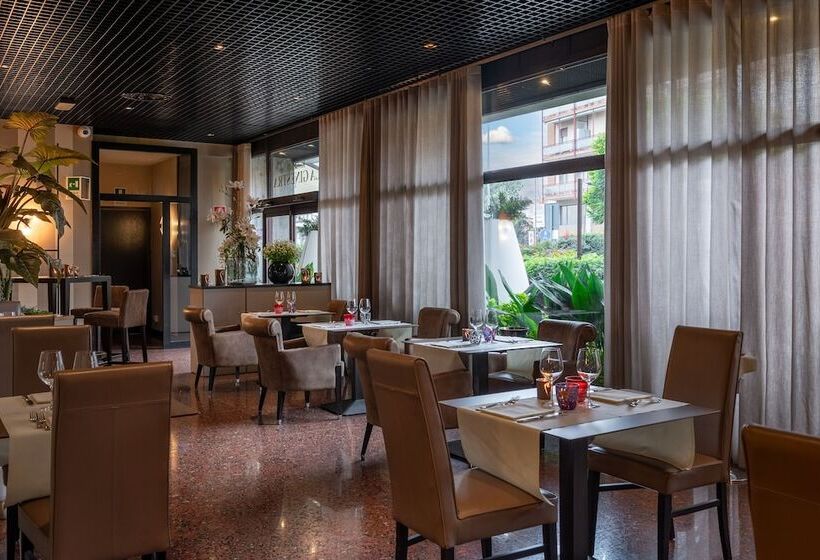 Fotos del hotel Leopardi:  19 Fotos del hotel Leopardi:  19