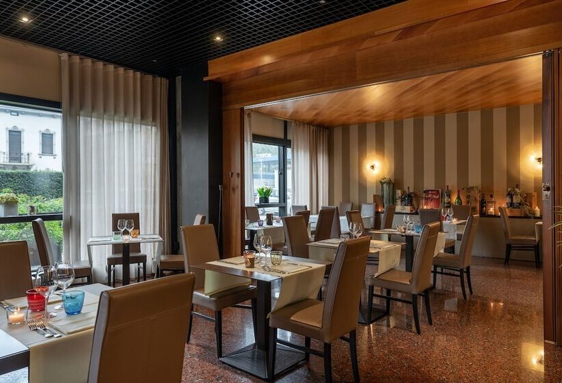 Fotos del hotel Leopardi:  48 Fotos del hotel Leopardi:  48