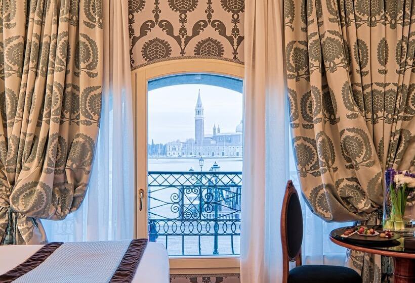 Fotos del hotel Londra Palace:  23