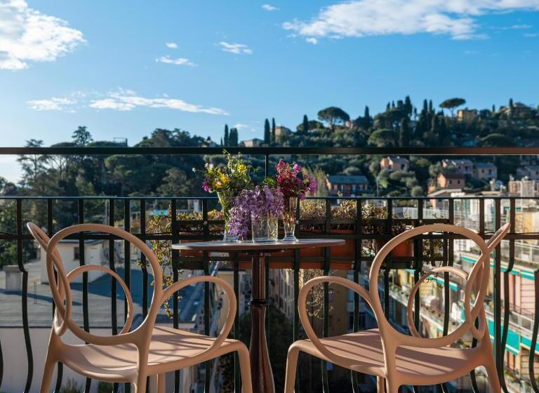 هتل Albergo Minerva