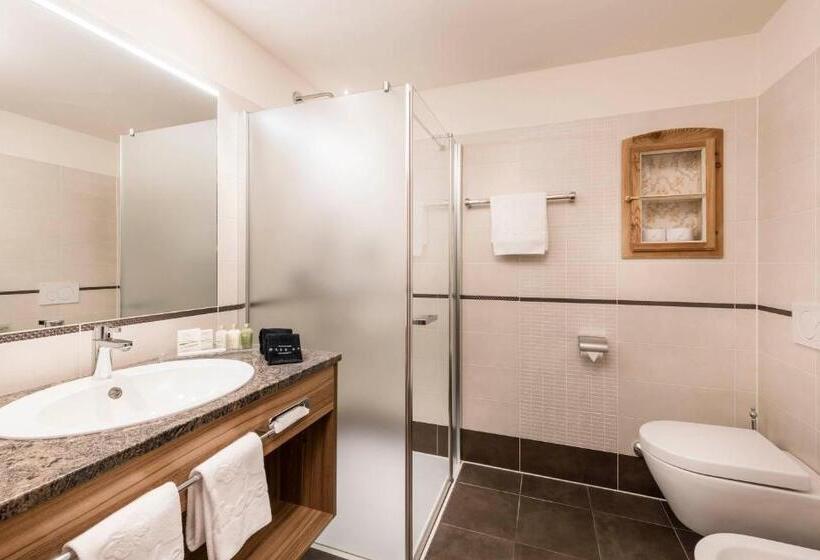 Mirabell Dolomites Hotel Luxury Ayurveda & Spa