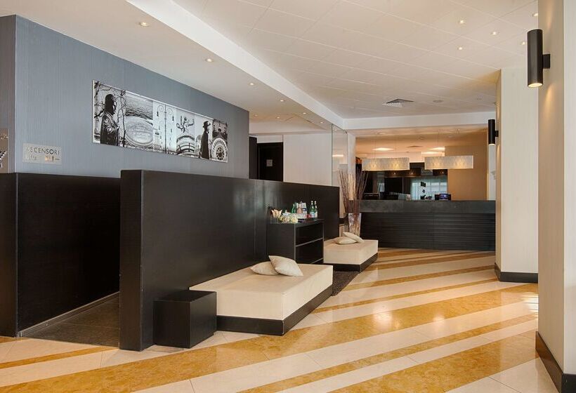 בית מלון כפרי NH Trieste