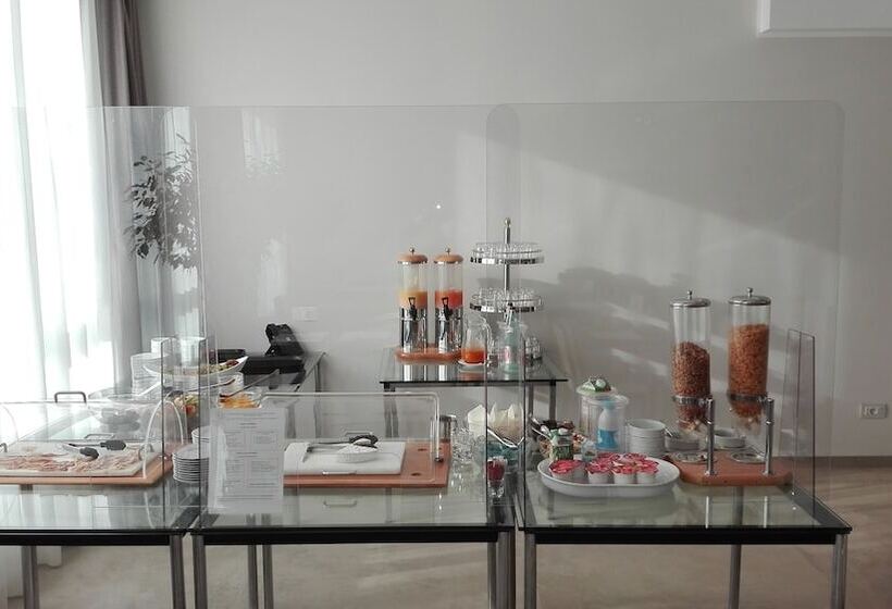 Fotos del hotel Novo Hotel Rossi:  30 Fotos del hotel Novo Hotel Rossi:  30