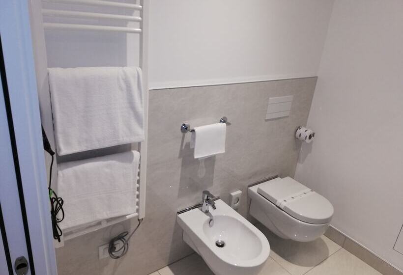 Fotos del hotel Novo Hotel Rossi:  10 Fotos del hotel Novo Hotel Rossi:  10