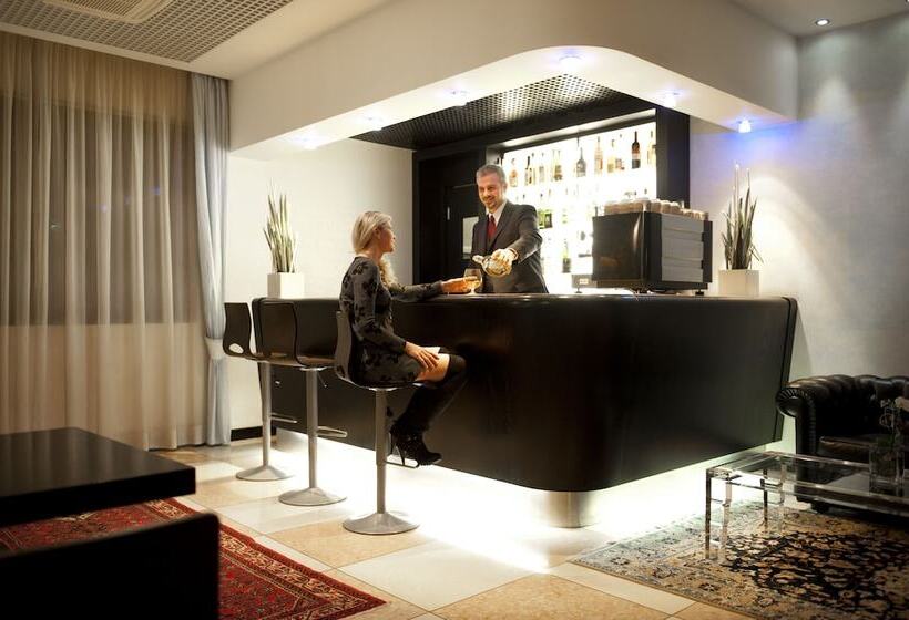 Fotos del hotel Montresor Hotel Palace:  30